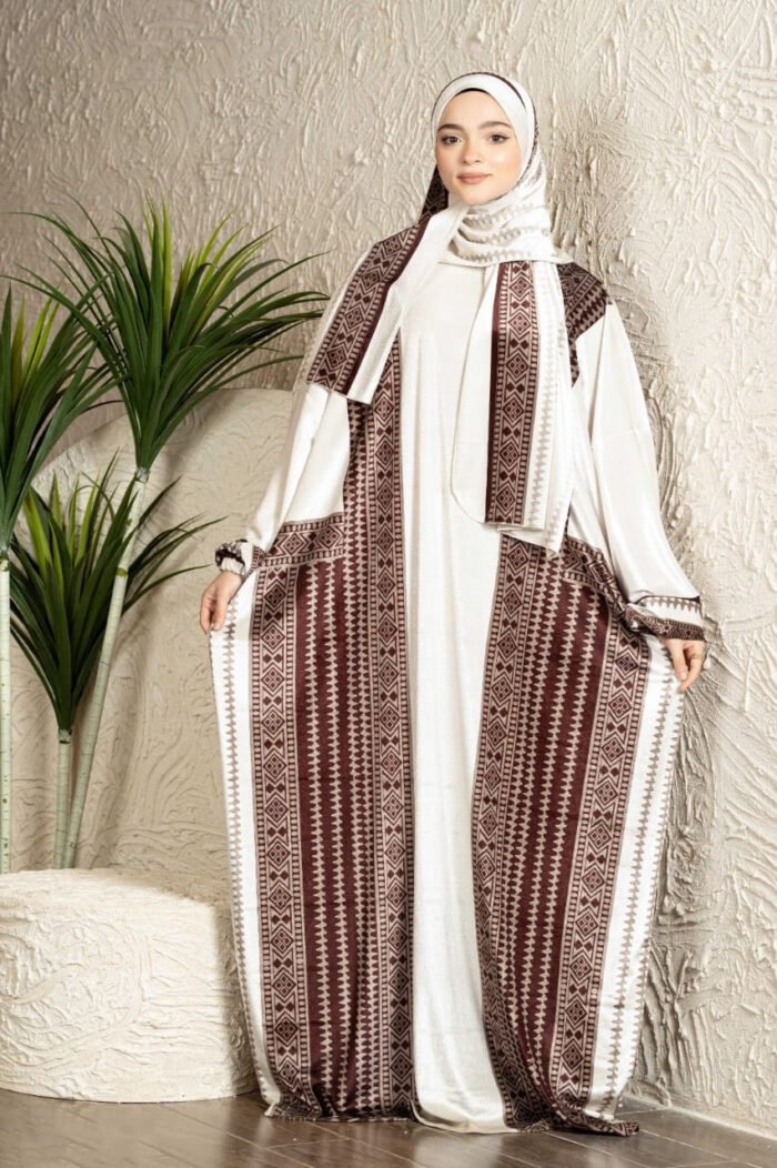 Velvet Prayer Outfit 4 - Image 1
